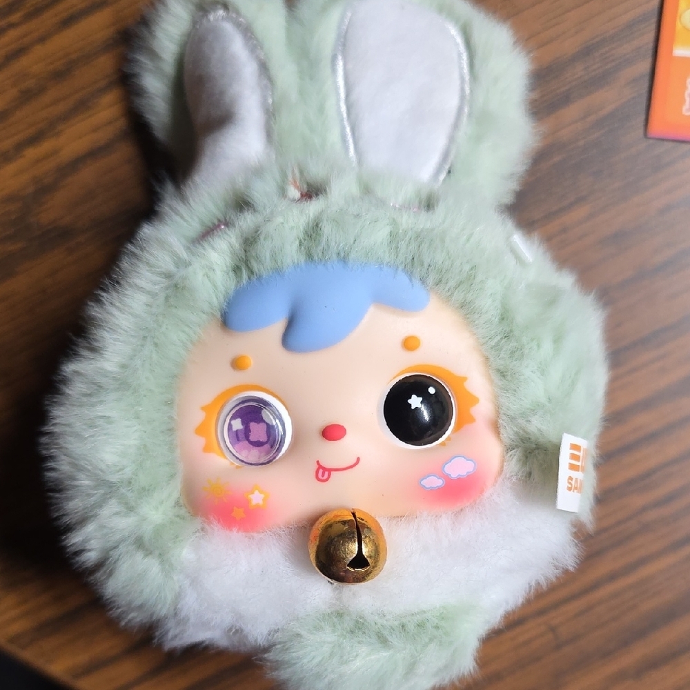 Samuel Scented Mini Lucky Rabbit , Confirmed. - Picture 3 of 8